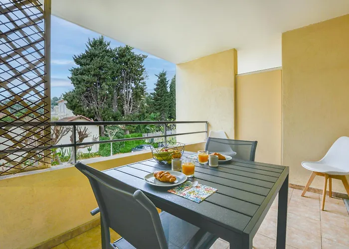 Appartamento Magnifique Au Calme, Climatisation, Parking, Wifi.